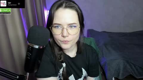 Snapshot of hell_hotline chatting on 18, 2, 2025 Red online show from 18, 2, 2025