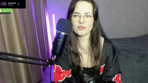 Snapshot of hell_hotline chatting on 28, 2, 2025 Red online show from 28, 2, 2025