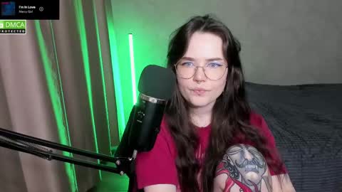 Snapshot of hell_hotline chatting on 10, 3, 2025 Red online show from 10, 3, 2025