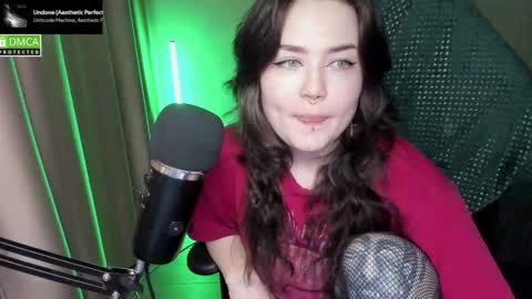 Snapshot of hell_hotline chatting on 23, 2, 2026 Red online show from 23, 2, 2026