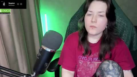 Snapshot of hell_hotline chatting on 27, 2, 2026 Red online show from 27, 2, 2026