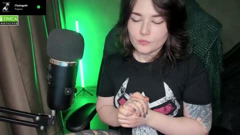 Red online show from 27, 4, 2026