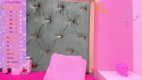 Hellen  online show from 26, 1, 2025