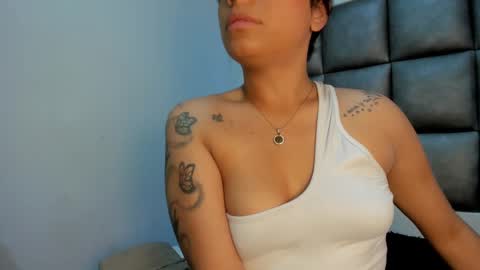 Snapshot of hellen__smith_ chatting on 12, 9, 2025 hellen__smith_ online show from 12, 9, 2025