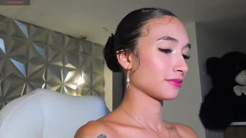 Hellen online show from 12, 3, 2026