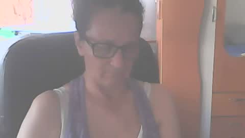 hellenmarie online show from 7, 7, 2026