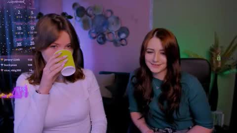 Snapshot of helli_belli chatting on 1, 10, 2025 Helli online show from 1, 10, 2025