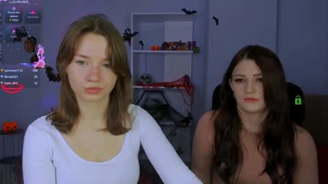 Snapshot of helli_belli chatting on 19, 10, 2025 Helli online show from 19, 10, 2025