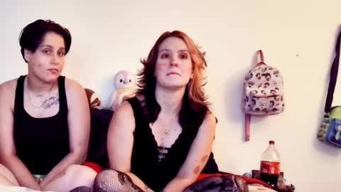 Snapshot of hellienadesroser chatting on 25, 9, 2025 HellienaDesroser online show from 25, 9, 2025