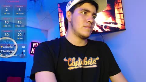 Snapshot of hellmike_ chatting on 1, 1, 2025 Call me Mike-----INSTAGRAM hellofmike INDEPENDENT MODEL online show from 1, 1, 2025