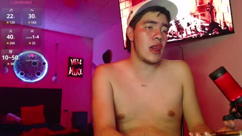 Snapshot of hellmike_ chatting on 2, 1, 2025 Call me Mike-----INSTAGRAM hellofmike INDEPENDENT MODEL online show from 2, 1, 2025