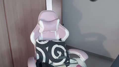 Snapshot of hello_demonkitty chatting on 16, 9, 2025 SIMONA online show from 16, 9, 2025