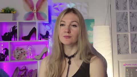Snapshot of hello_lisha chatting on 13, 1, 2025 Alisia Monday to Friday from 10 am to 4 pm GMT 2 online show from 13, 1, 2025