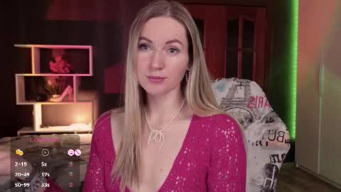 Snapshot of hello_lisha chatting on 3, 12, 2025 Alisia Monday to Friday from 10 am to 4 pm GMT 2 online show from 3, 12, 2025