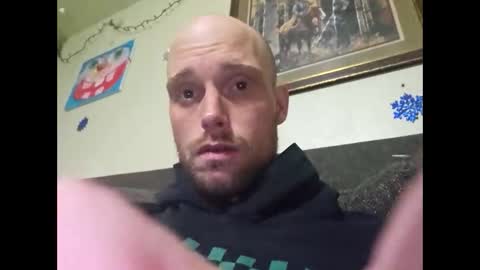 Snapshot of helloladysandgents chatting on 15, 12, 2025 helloladysandgents online show from 15, 12, 2025