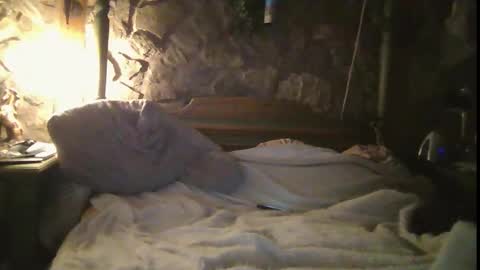 Snapshot of hellsbanger chatting on 5, 3, 2025 hellsbanger online show from 5, 3, 2025