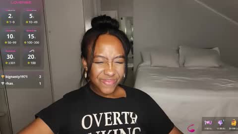 Snapshot of hellsd97 chatting on 5, 12, 2024 hellsd97 online show from 5, 12, 2024