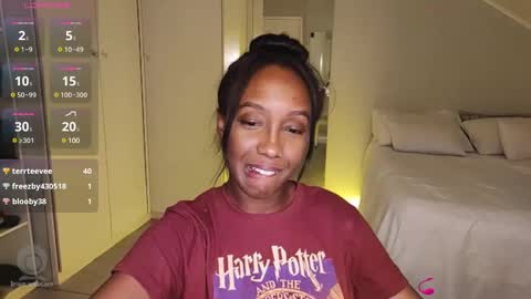 Snapshot of hellsd97 chatting on 10, 1, 2025 hellsd97 online show from 10, 1, 2025