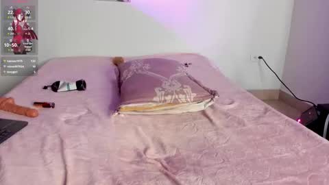 Hellzel online show from 3, 2, 2026