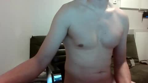 Snapshot of hemligknull chatting on 17, 2, 2025 Jason Statham online show from 17, 2, 2025