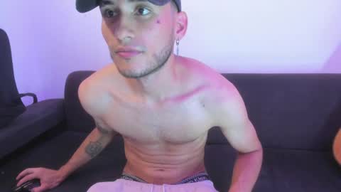 Snapshot of henrik_senn chatting on 17, 5, 2026 henrik_senn online show from 17, 5, 2026