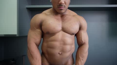 Snapshot of henrimusclee chatting on 21, 2, 2026 Henri online show from 21, 2, 2026