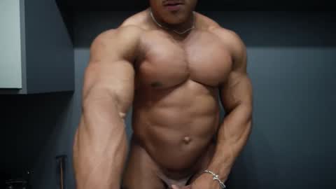 Snapshot of henrimusclee chatting on 24, 2, 2026 Henri online show from 24, 2, 2026