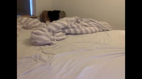 Snapshot of henryhipster chatting on 10, 10, 2025 Henryhipster sub spank useme new Europe Twink kiss first fit kinky naughty online show from 10, 10, 2025