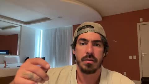 Snapshot of henryrio2 chatting on 21, 12, 2025 henryrio2 online show from 21, 12, 2025