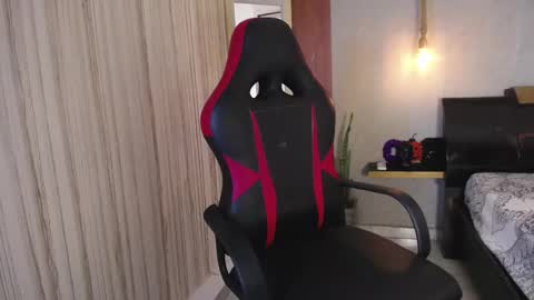 HERA online show from 6, 11, 2025