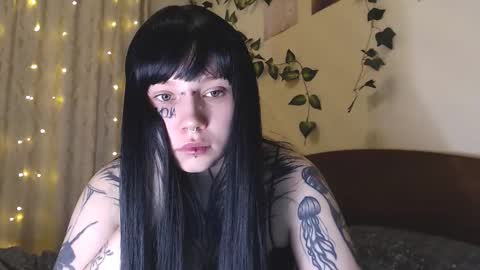 Snapshot of herbal_helpmepls chatting on 7, 12, 2024 dirty Diana online show from 7, 12, 2024