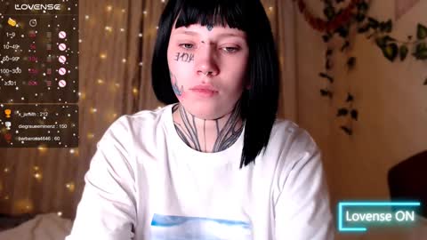 Snapshot of herbal_helpmepls chatting on 17, 12, 2024 dirty Diana online show from 17, 12, 2024