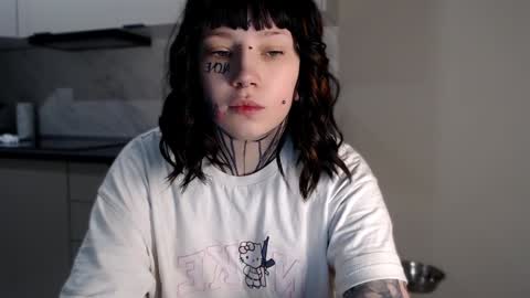 Snapshot of herbal_helpmepls chatting on 27, 12, 2024 dirty Diana online show from 27, 12, 2024