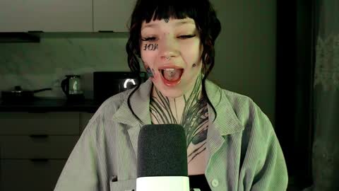 Snapshot of herbal_helpmepls chatting on 4, 2, 2025 dirty Diana online show from 4, 2, 2025