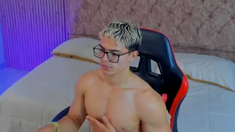 Snapshot of hercules_12345 chatting on 24, 6, 2026 Hercules online show from 24, 6, 2026