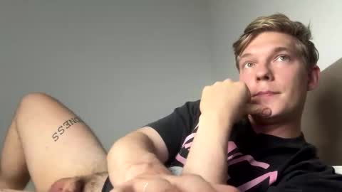 Snapshot of hercules__ chatting on 13, 4, 2026 Gregblonde Alextattoo online show from 13, 4, 2026