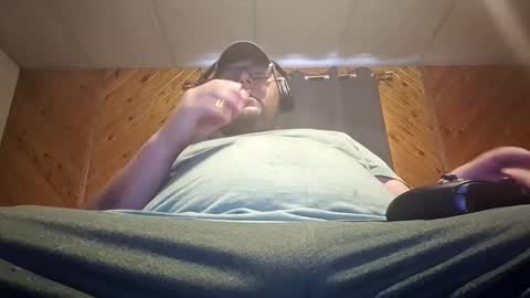 Hereforbootyyyy online show from 18, 4, 2026