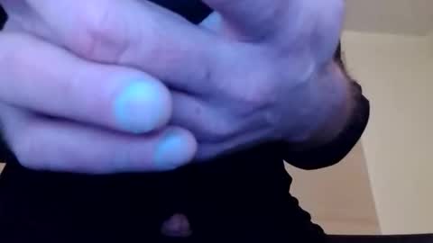 Snapshot of herenowyes chatting on 19, 12, 2025 g0DzNm0NsTARz online show from 19, 12, 2025