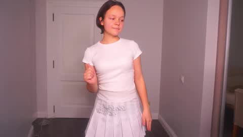 Snapshot of herminaabedi chatting on 23, 11, 2025 Hermina online show from 23, 11, 2025