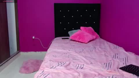 Snapshot of hermione_sweet18 chatting on 5, 2, 2025 Alana online show from 5, 2, 2025