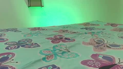 Snapshot of hermosanalgona chatting on 10, 3, 2025 Charlotte Y Crystal online show from 10, 3, 2025