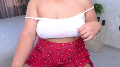 Snapshot of heroine_of_your_life chatting on 29, 9, 2025 Maryana online show from 29, 9, 2025