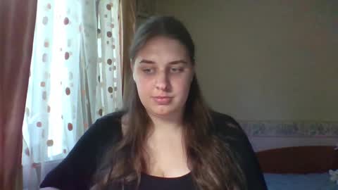 Snapshot of hess_luna_ chatting on 23, 9, 2025 hess_luna_ online show from 23, 9, 2025