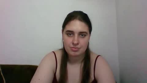 Snapshot of hess_luna_ chatting on 3, 10, 2025 hess_luna_ online show from 3, 10, 2025