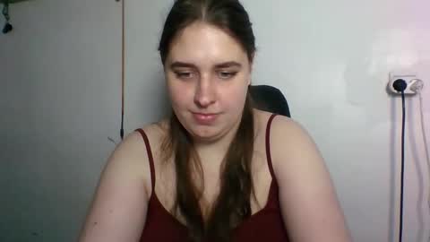Snapshot of hess_luna_ chatting on 17, 10, 2025 hess_luna_ online show from 17, 10, 2025