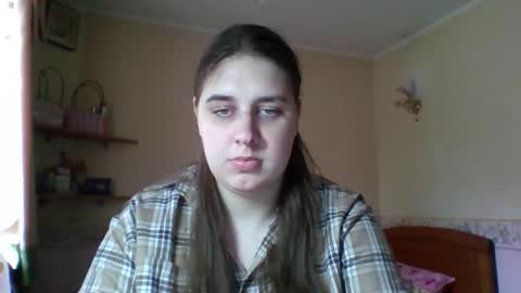 Snapshot of hess_luna_ chatting on 31, 10, 2025 hess_luna_ online show from 31, 10, 2025