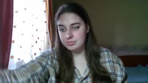 Snapshot of hess_luna_ chatting on 25, 11, 2025 hess_luna_ online show from 25, 11, 2025