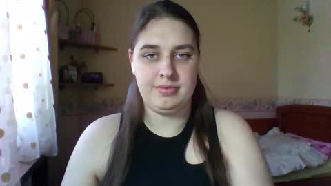 hess_luna_ online show from 27, 3, 2026