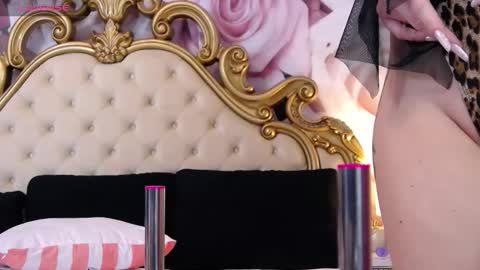 Snapshot of hessahessy chatting on 14, 12, 2025 Hessy online show from 14, 12, 2025