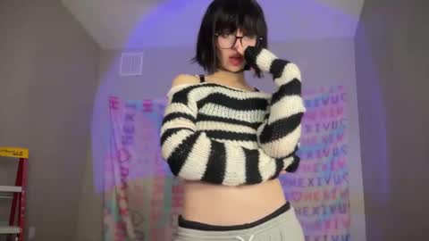 salem online show from 17, 1, 2025